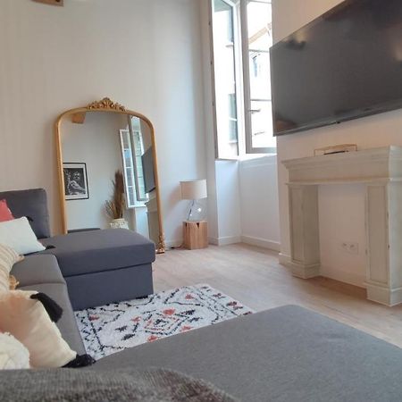 Le Florian - Somptueux T3 A 50 M Du Vieux Port Apartment Marseille Luaran gambar